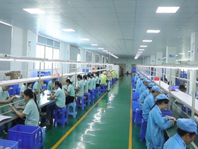 aesthetic machines assemble line